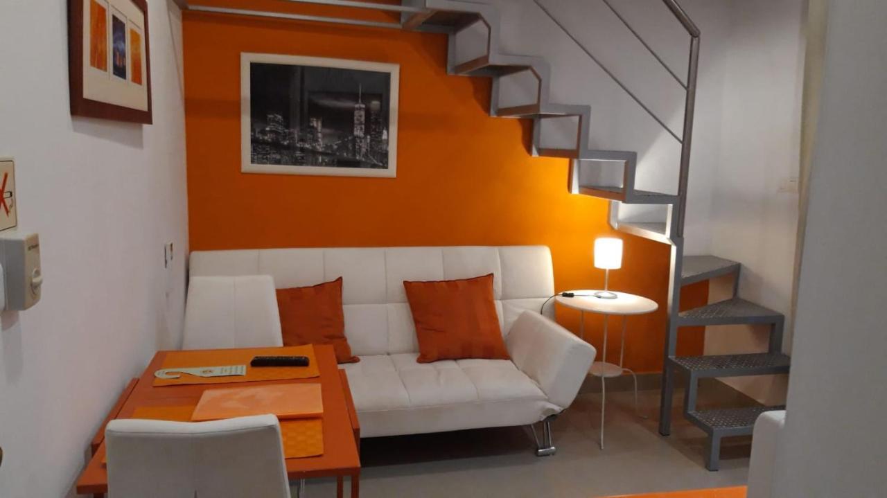 מאלגה Apartamentos Marques De La Merced מראה חיצוני תמונה