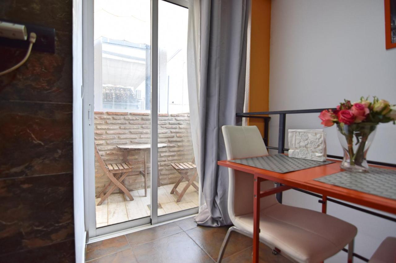 מאלגה Apartamentos Marques De La Merced מראה חיצוני תמונה